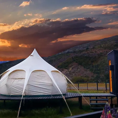 Chilenativo Riverside Camp Torres del Paine National Park Exterior photo